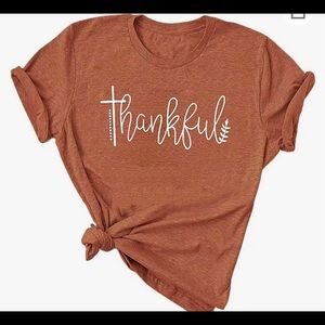 | “Thankful” graphic soft t-shirt |